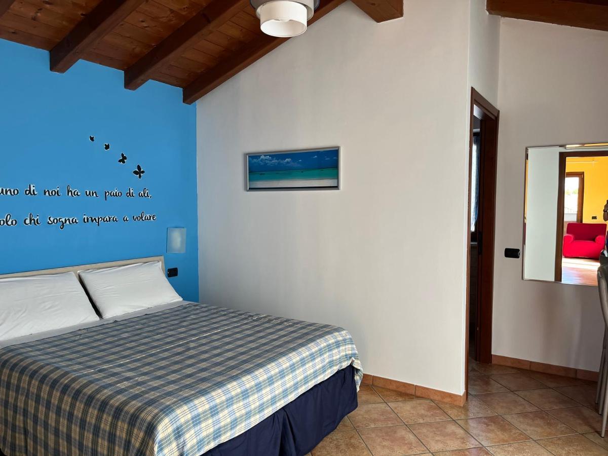 Color House Malpensa B&B Cassano Magnago Екстер'єр фото