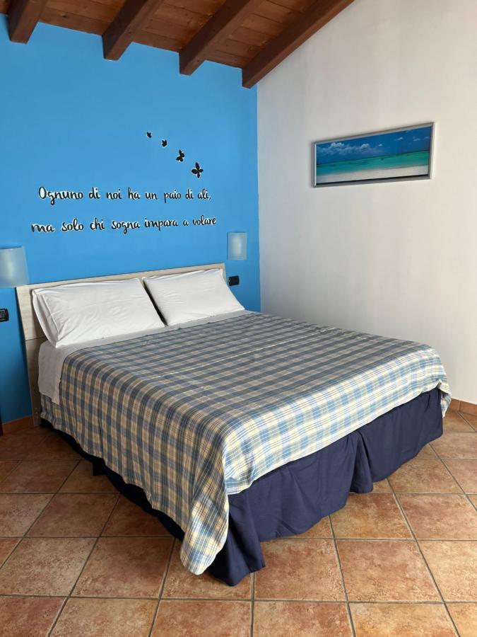 Color House Malpensa B&B Cassano Magnago Екстер'єр фото