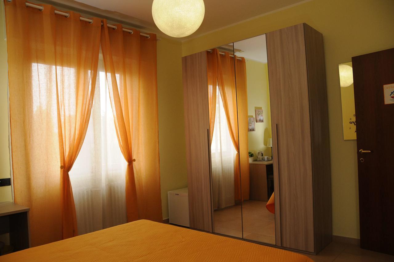 Color House Malpensa B&B Cassano Magnago Екстер'єр фото
