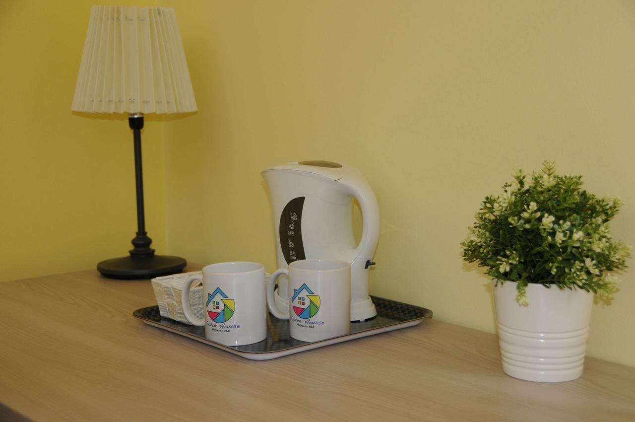 Color House Malpensa B&B Cassano Magnago Екстер'єр фото